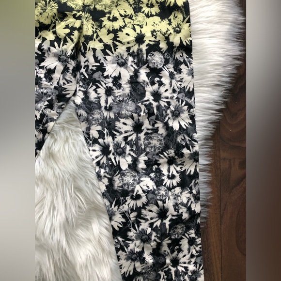 H&M floral pants colorful - Picture 3 of 9